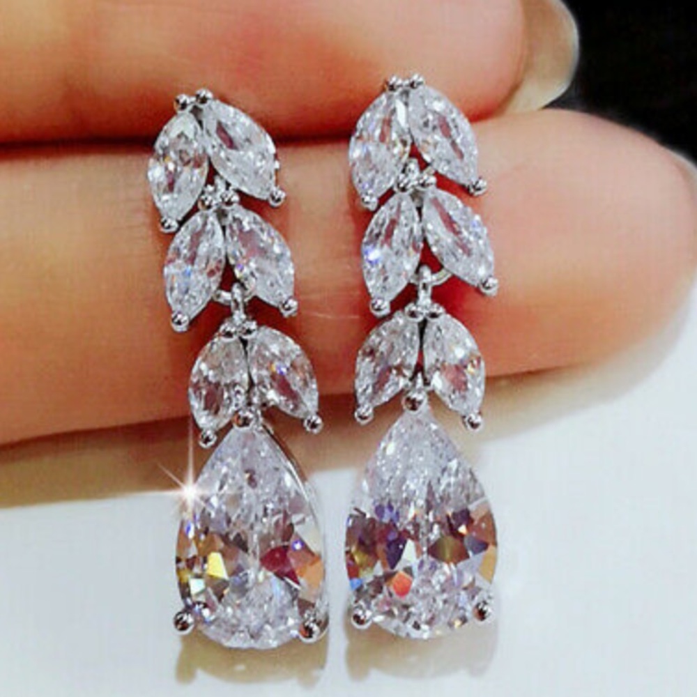 NEW 925 Sterling Silver Zircon Stone Earrings